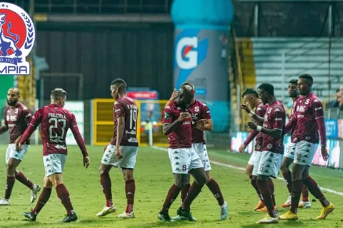 CD Olimpia estuvo en conversaciones para fichar a un capitán de Deportivo Saprissa