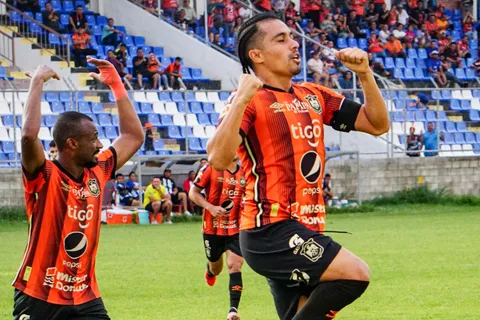Águila le quita al Deportivo FAS un récord de 20 años