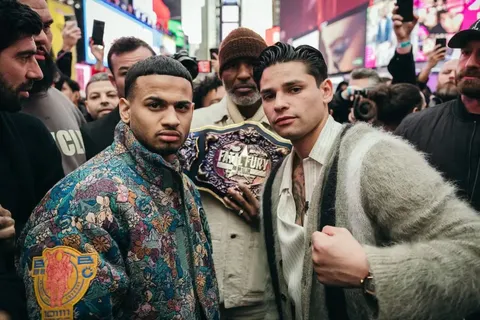 Ryan García vs. Rolly Romero: cuándo es la pelea, a qué hora y dónde verla en Centroamérica.