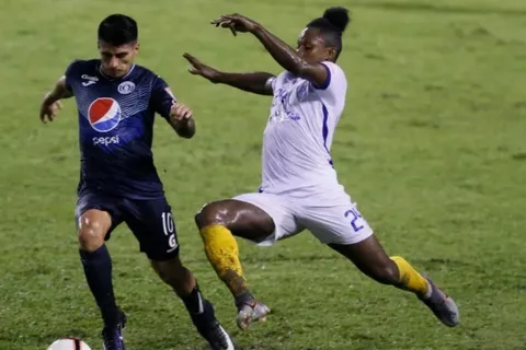 ¡Son hermanos! Motagua clasificó a Olimpia a Concachampions, y de paso al Alianza
