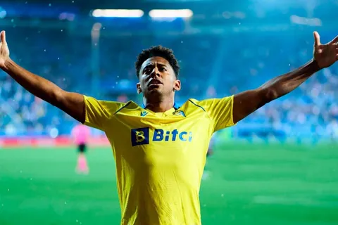“Choco” Lozano volverá a jugar con Cádiz