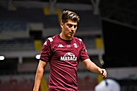 El Deportivo Saprissa arrancó con el pie izquierdo a pesar de los refuerzos