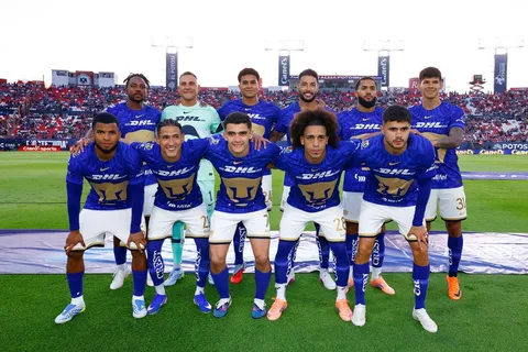 César Huerta regresó a Pumas y fue titular ante Atlético de San Luis