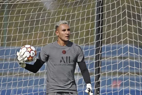 Suplencia de Keylor Navas en PSG enfureció a los aficionados ticos en las redes sociales