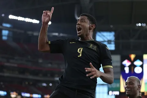 Choco Lozano pudo pasar de salvador a villano; esto dijo luego de clasificar con Honduras a semifinales de Copa Oro