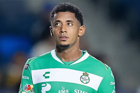 La última decisión de Choco Lozano en Santos Laguna que despierta todos los rumores, ¿Salida inminente?
