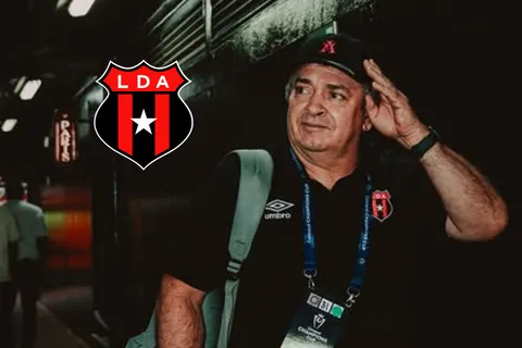 “Esto no es casualidad”: asistente de Machillo Ramírez recibe la denuncia que compromete su futuro en Alajuelense tras la lesión de Guillermo Villalobos