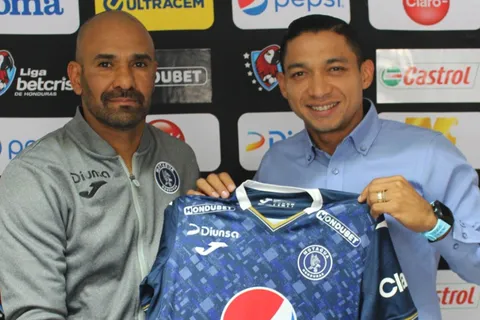 Motagua cambia de entrenador a pocos días del Clásico
