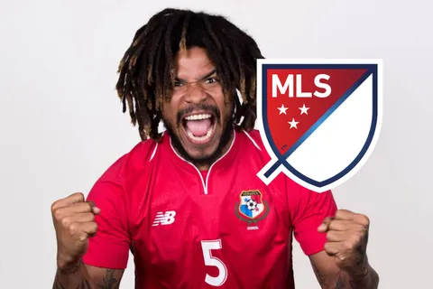 Román Torres vuelve al fútbol: el ídolo de Panamá entra en el radar de la MLS gracias a su nuevo equipo