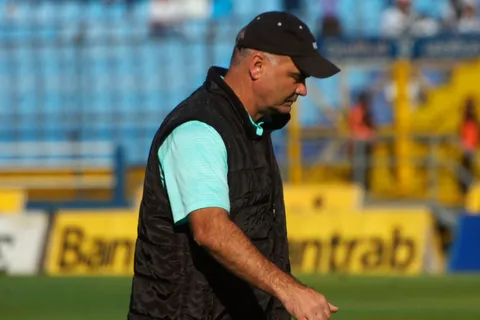 Comunicaciones se despide de Iván Franco Sopegno y ya tiene fecha para anunciar a su sustituto