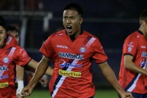 Guatemalteco cerca de fichar por un club de Portugal