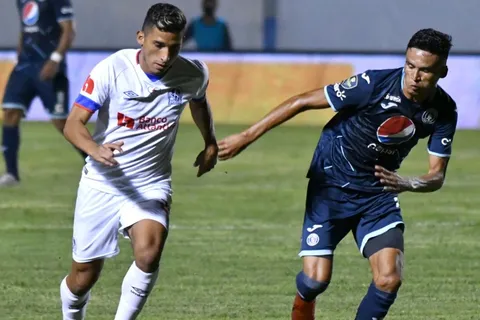 Olimpia clasifica a la final de grupos