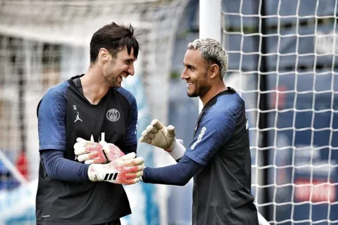 El PSG está negociando la salida de uno de sus arqueros rumbo a España