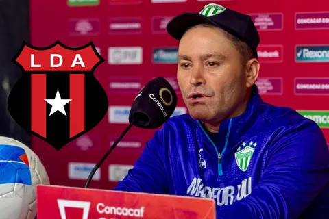 ¡No se olvida de Alajuelense! El técnico de Antigua hace inusual acusación contra los manudos