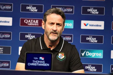 Thomas Christiansen envió una dura crítica a su equipo: “No tenemos jugadores en ligas importantes”