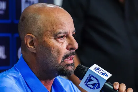 seleccion de nicaragua-fantasma figueroa en conferencia