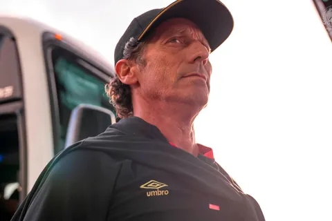 Pedro Troglio responde una pregunta que deja pensando mucho a Olimpia