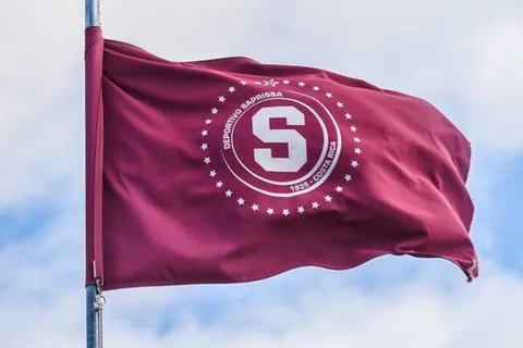 Historia del escudo de Saprissa