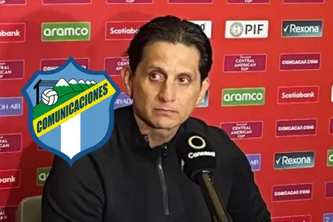 Ronald González en conferencia de prensa.