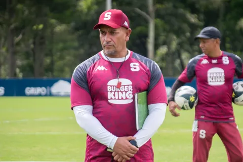 José Giacone preocupado: la deuda que complica a Saprissa en el Apertura 2024