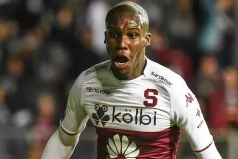 Rubilio Castillo admite que saldría del Saprissa hacia Europa o rumbo a Colombia