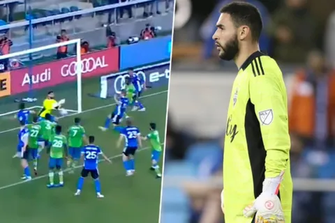 El día que Alex Roldán jugó de portero en Seattle Sounders [VIDEO]