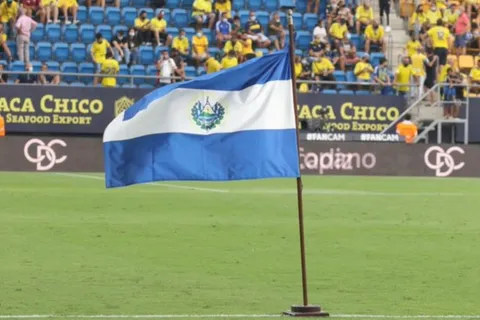 El detalle de Cádiz con El Salvador
