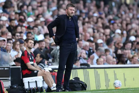 Carrick conservaría el apoyo del vestuario del Manchester United pese al 12.º puesto
