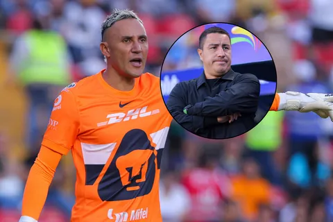 keylor navas-pumas-debut-efrain juarez