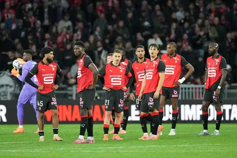 Ludovic Blas, figura del Rennes, recibe su primera convocatoria con Martinica para enfrentar a El Salvador