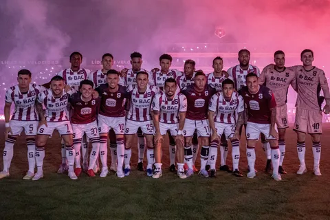 Limpieza total en Saprissa: los ocho jugadores que se irían del Monstruo junto a Sergio Gila