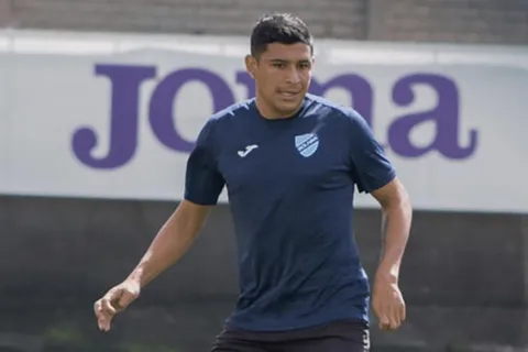 Roberto Domínguez continuará su carrera en Europa