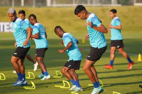 Honduras dio a conocer una nueva convocatoria pensando en el repechaje rumbo a la Copa América