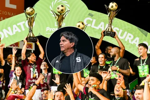 saprissa-vladimir quesada-tetracampeon