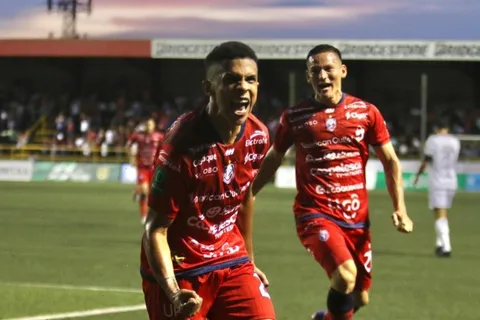 Saprissa sigue de malas y ahora sale derrotado en San Carlos