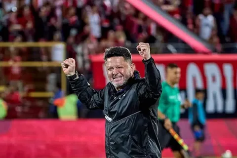 Va por todo: Jafet Soto se apunta otra figura del torneo para reforzar a Herediano