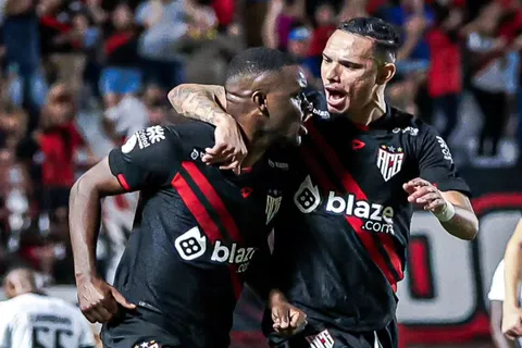 El secreto del éxito: Joel Campbell hizo algo especial para cambiar la suerte de Goianiense
