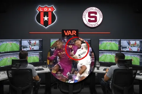 Polémica por la falta del audio de var del codazo a Fernando Piñar.