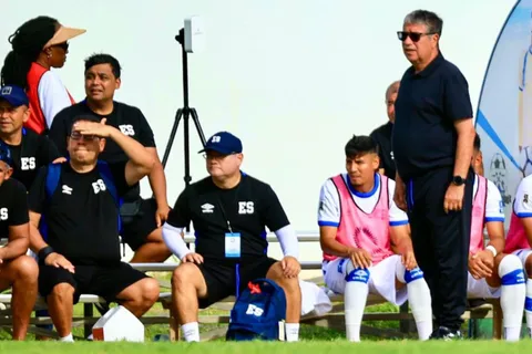 Cambio de planes en El Salvador: Bolillo Gómez da un giro inesperado con una figura de La Selecta para jugar con Guatemala