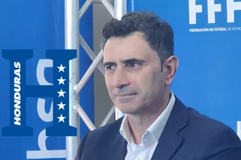 "No me afecta": José Francisco Molina toma firme postura y responde a los que dudan de su capacidad como DT de Honduras