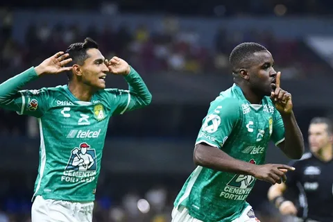 Joel Campbell marcó y silenció al Estadio Azteca en la Liga MX [VIDEO]