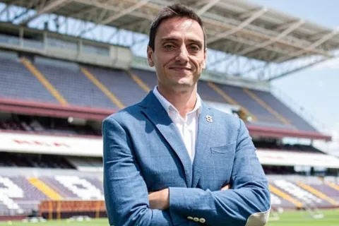 Qué dice Sergio Gila sobre el futuro de Luis Paradela en Saprissa