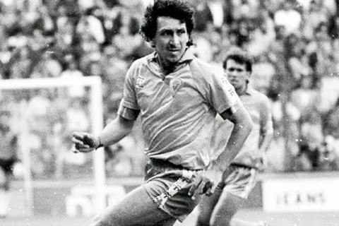 ¡Feliz cumpleaños, Mágico! El mundo felicita a Jorge Gonzales