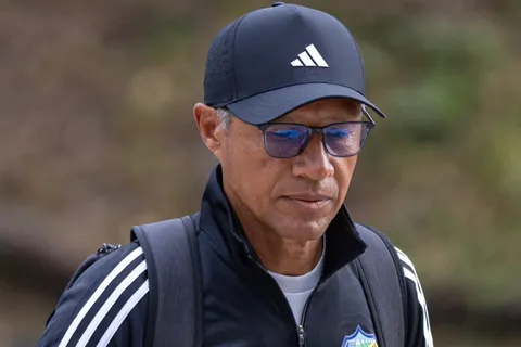 ¡Otra ausencia! Roberto Hernández y Comunicaciones confirman la baja de uno de sus referentes