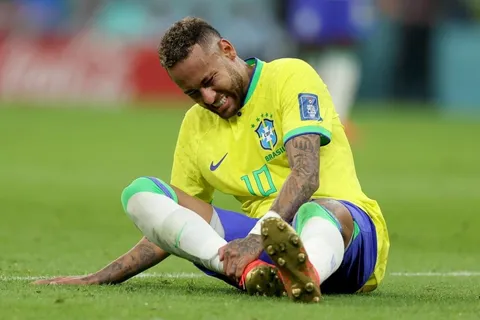 Neymar rompe el silencio tras conocer la gravedad de su lesión
