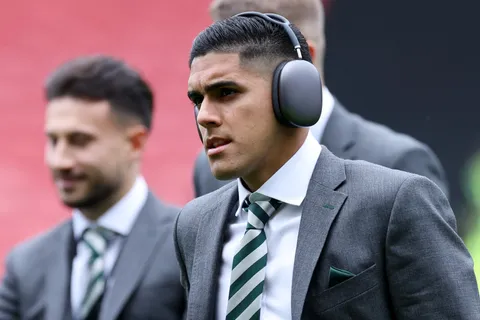 La drástica decisión de Celtic de Glasgow con Luis Palma que podría definir su futuro