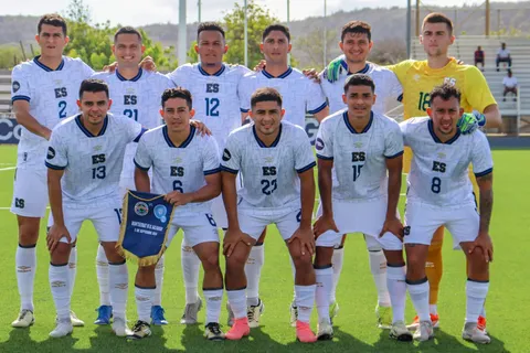 El Salvador conoció la gravedad de las lesiones de dos de sus jugadores