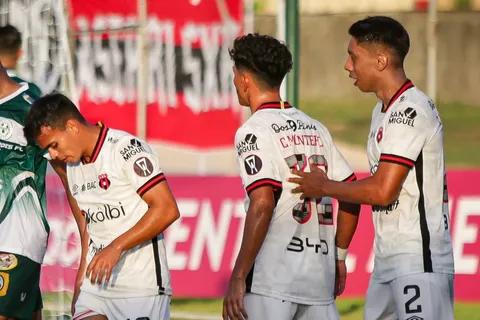 Josimar Alcócer: los últimos juveniles de Alajuelense que fueron vendidos a Europa