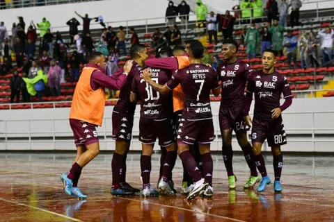 Lo único clásico es el resultado: Saprissa vuelve a ganar ante Alajuelense