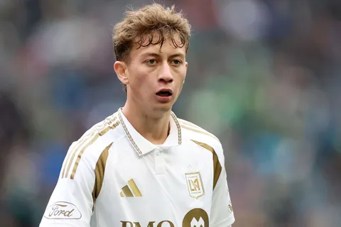 Confirmado por la FIFA: Nathan Ordaz recibe la noticia que cambia su futuro en LAFC.